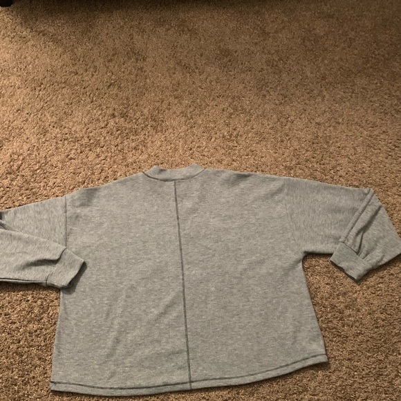 Urban Romantics top NWOT - Picture 10 of 15